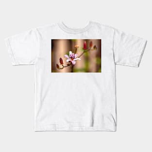 Japanese Toad Lily Kids T-Shirt